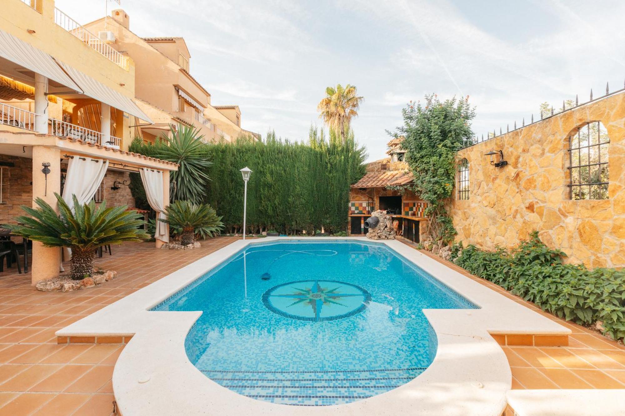 Chalet, Villa Rodeada De Naturaleza Piscina A Doce Klm De Valencia Y 7 Del Aeropuerto ภายนอก รูปภาพ