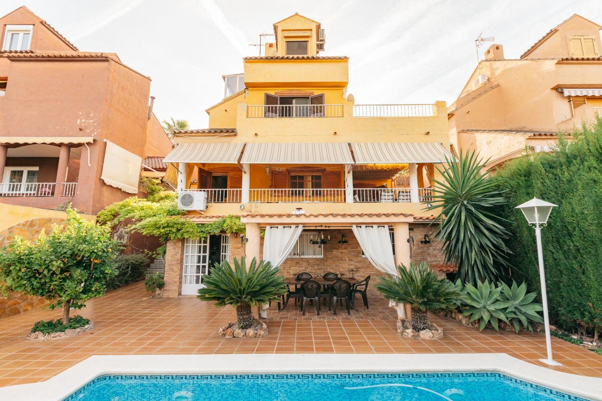 Chalet, Villa Rodeada De Naturaleza Piscina A Doce Klm De Valencia Y 7 Del Aeropuerto ภายนอก รูปภาพ