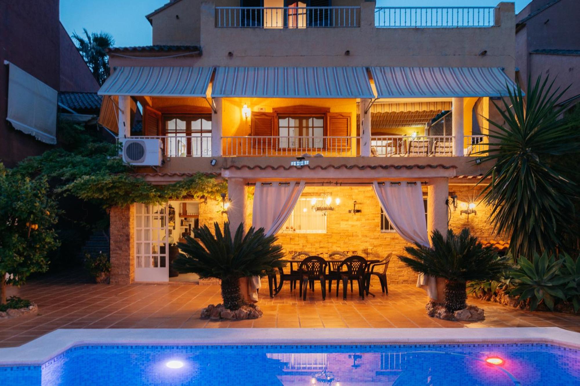 Chalet, Villa Rodeada De Naturaleza Piscina A Doce Klm De Valencia Y 7 Del Aeropuerto ภายนอก รูปภาพ